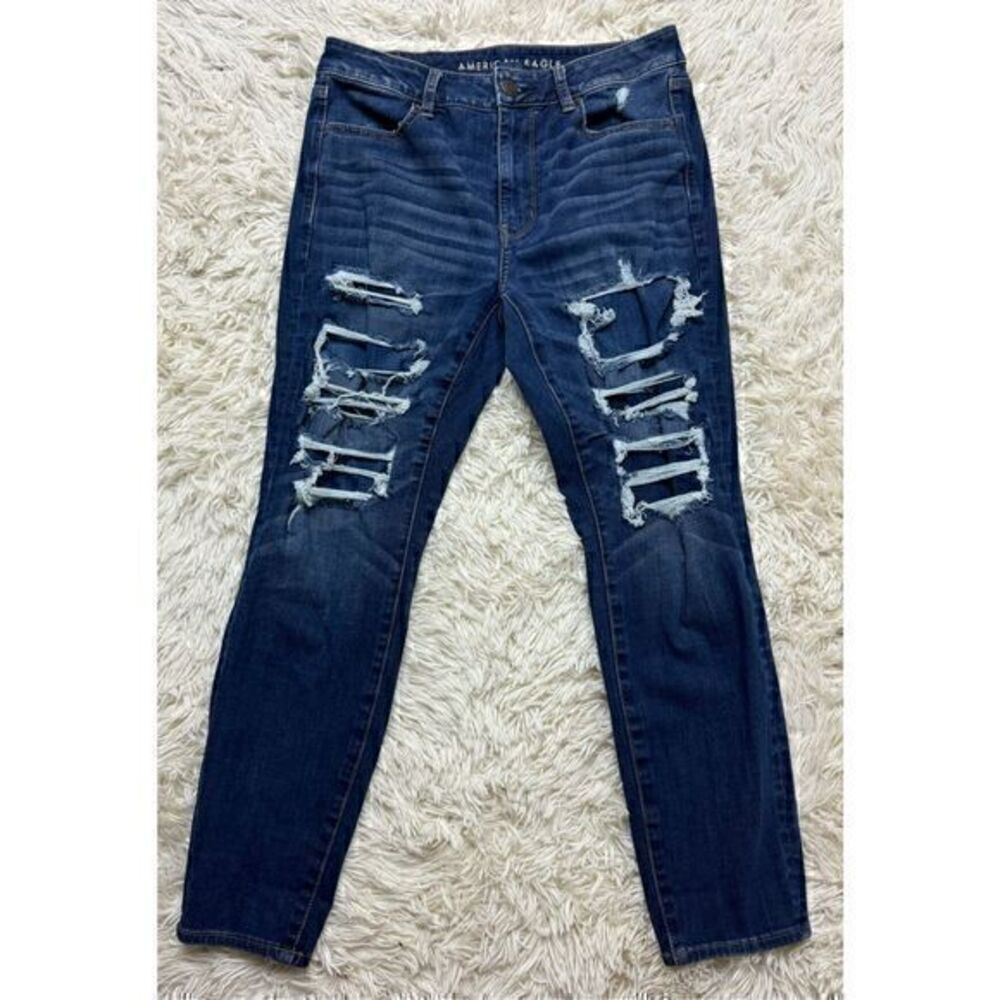 EUC Women’s Distressed Next Level Stretch American Eagle High Rise Jeggings Size